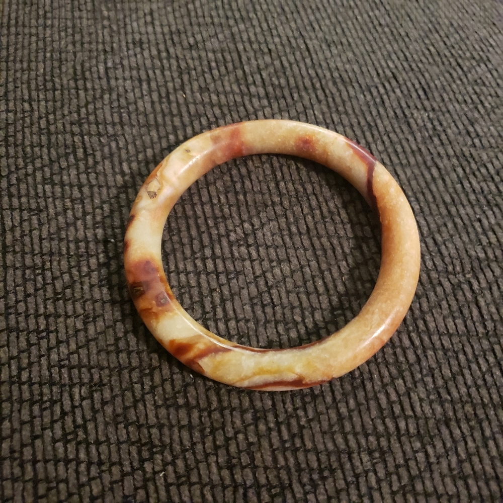 Agate solid bangle - Picture 6 of 7
